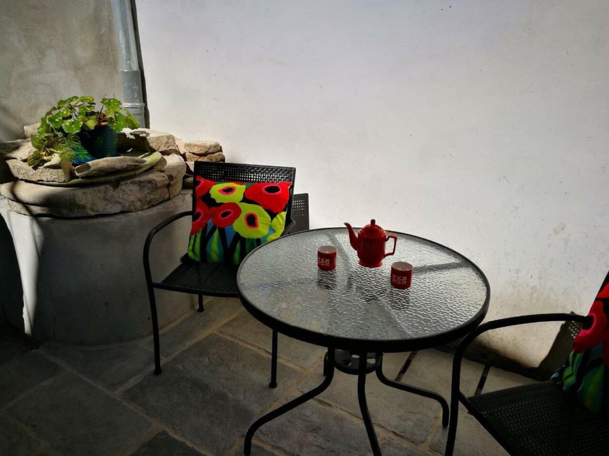 Cres Art Studio Lime Apartment المظهر الخارجي الصورة