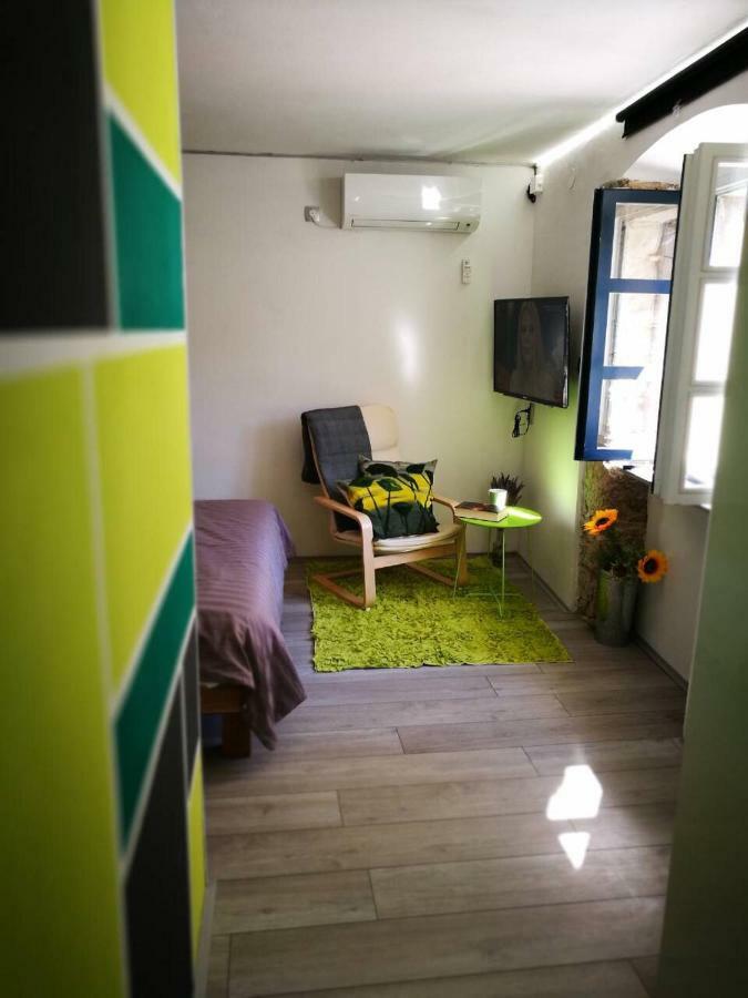 Cres Art Studio Lime Apartment المظهر الخارجي الصورة